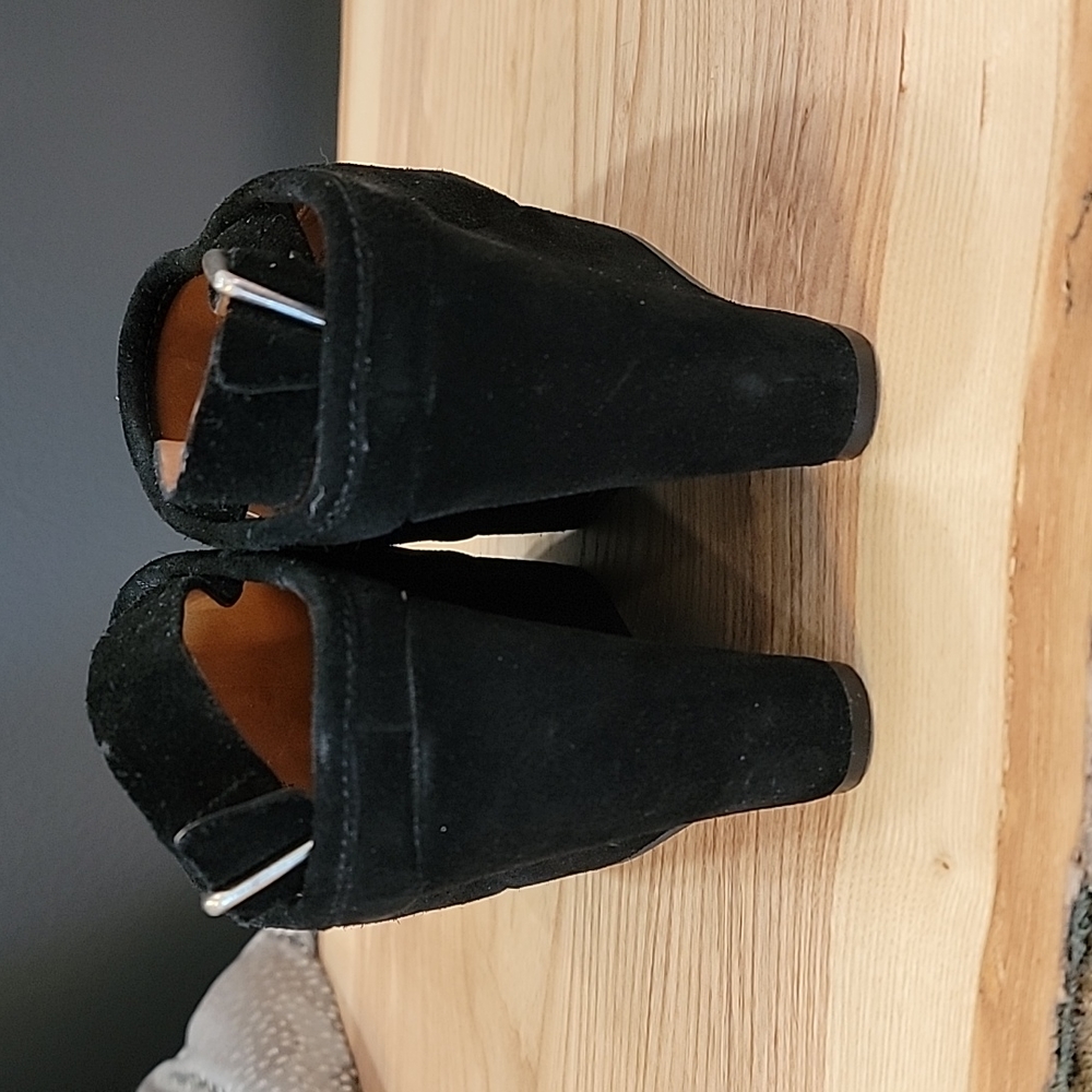 Lucky Brand wedges size 6 and 1/2 black suede - Picture 10 of 12